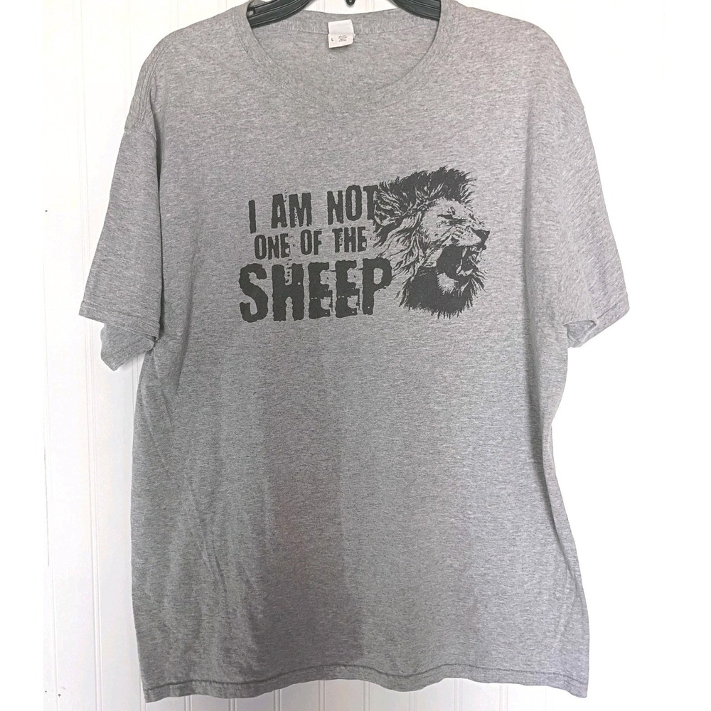 Fruit Of The Loom Graphic Mens Tshirt Mens‎ Size L "I Am Not One Of The Sheep"